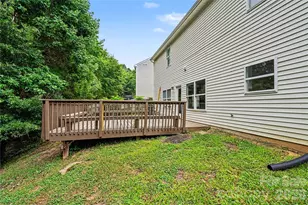 2823 Forest Grove Ct, Charlotte, NC 28269 - Photo 15