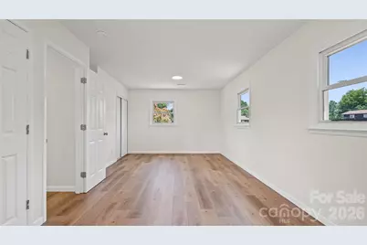 2330 40th Avenue Court NE, Hickory, NC 28601 - Photo 17