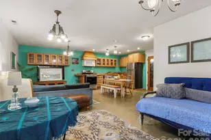 127 Riverview Dr, Asheville, NC 28806 - Photo 27