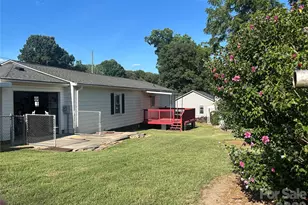 402 E 24th St, Kannapolis, NC 28083 - Photo 27