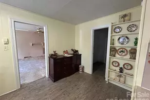 402 E 24th St, Kannapolis, NC 28083 - Photo 19