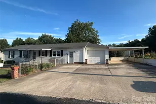 402 E 24th St, Kannapolis, NC 28083 - Photo 3