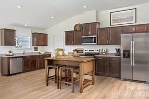 421 Creston Pl Dr, Monroe, NC 28110 - Photo 3