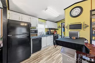 2143 Templeton Rd, Clover, SC 29710 - Photo 11