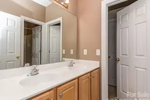 4027 Riseley Ln, Charlotte, NC 28270 - Photo 37
