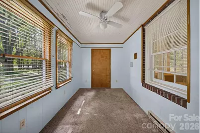 1822 W Sugar Creek Road, Charlotte, NC 28262 - Photo 23