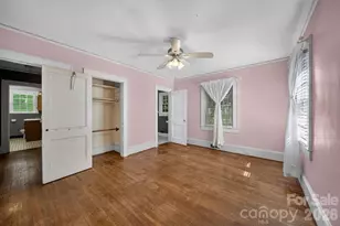 1822 W Sugar Creek Rd, Charlotte, NC 28262 - Photo 13
