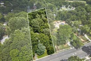 1822 W Sugar Creek Rd, Charlotte, NC 28262 - Photo 5