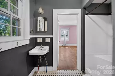 1822 W Sugar Creek Road, Charlotte, NC 28262 - Photo 15