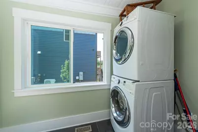 22 Weaver Street, Asheville, NC 28801 - Photo 9