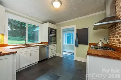 22 Weaver Street, Asheville, NC 28801 - Photo 11
