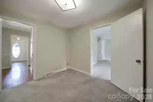 704 Isle of Pines Rd, Mooresville, NC 28117 - Photo 17