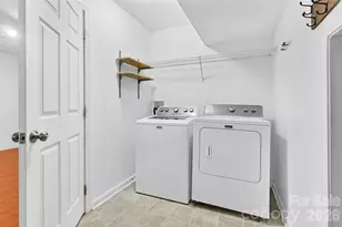 11 Ridgeland Ln, Asheville, NC 28805 - Photo 21
