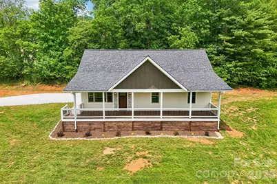 246 Appalachian Retreat None, Spruce Pine, NC 28777 - Photo 3