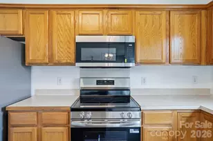 9534 Bradstreet Commons Way, Charlotte, NC 28215 - Photo 11