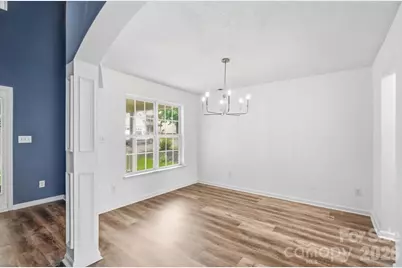 9534 Bradstreet Commons Way, Charlotte, NC 28215 - Photo 5