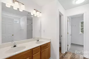 9534 Bradstreet Commons Way, Charlotte, NC 28215 - Photo 25