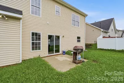 9534 Bradstreet Commons Way, Charlotte, NC 28215 - Photo 41