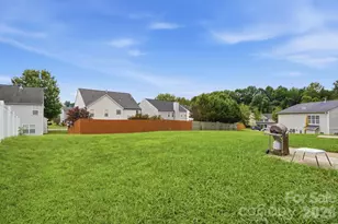 9534 Bradstreet Commons Way, Charlotte, NC 28215 - Photo 43
