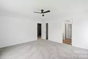 9534 Bradstreet Commons Way, Charlotte, NC 28215 - Photo 23