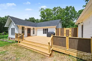8900 Lazy Ridge Ln, Concord, NC 28025 - Photo 11