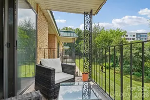 4736 Hedgemore Dr, Charlotte, NC 28209 - Photo 27
