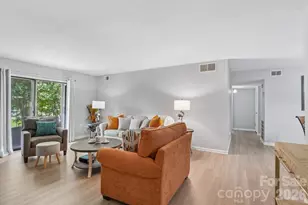 4736 Hedgemore Dr, Charlotte, NC 28209 - Photo 5