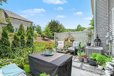 5606 Stonewells Drive, Charlotte, NC 28278 - Photo 23