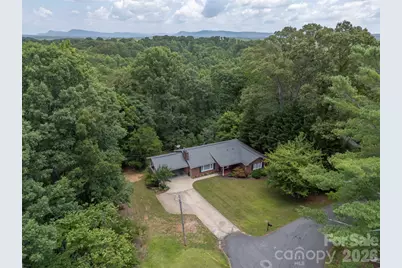 303 Elizabeth Avenue, Forest City, NC 28043 - Photo 3