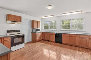 306 3rd Creek Church Rd, Cleveland, NC 27013 - Photo 23