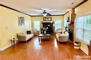 1518 Squirrel Lake Ct, Matthews, NC 28105 - Photo 19