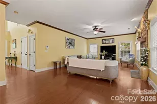 1518 Squirrel Lake Ct, Matthews, NC 28105 - Photo 17