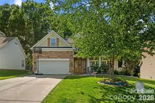 1518 Squirrel Lake Ct, Matthews, NC 28105 - Photo 3
