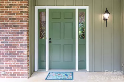 111 W Kindy Forest Drive, Hendersonville, NC 28739 - Photo 7