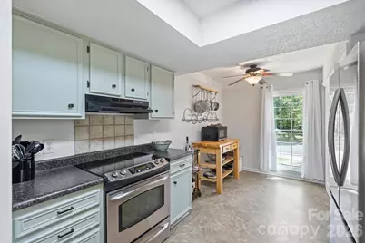 11114 Sevilla Court, Charlotte, NC 28226 - Photo 9