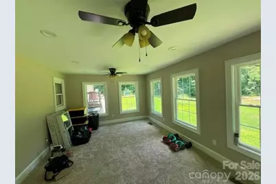 903 N 8th Street, Bessemer City, NC 28016 - Photo 9