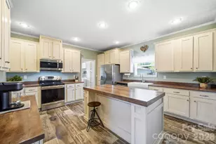2460 Buffalo Hills Dr, Concord, NC 28025 - Photo 7