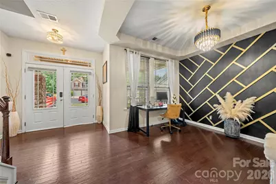 5610 Turtleback Court, Charlotte, NC 28269 - Photo 7