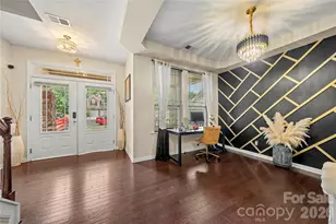 5610 Turtleback Ct, Charlotte, NC 28269 - Photo 7