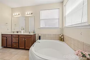 5610 Turtleback Ct, Charlotte, NC 28269 - Photo 25