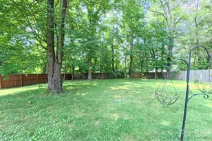 101 Tail Feather Ln, Candler, NC 28715 - Photo 5
