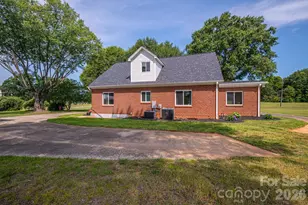 1403 Wehunt Store Rd, Cherryville, NC 28021 - Photo 31