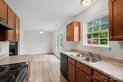 5626 Graypark Drive, Charlotte, NC 28269 - Photo 13