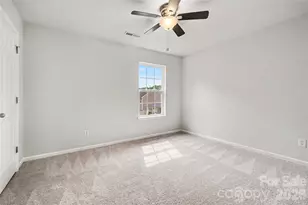 5626 Graypark Dr, Charlotte, NC 28269 - Photo 19