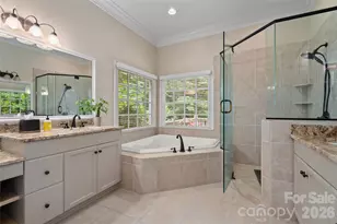 626 Wickhams Fancy Dr, Candler, NC 28715 - Photo 27