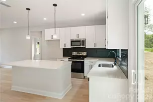 315 W Chestnut St, Stanley, NC 28164 - Photo 9
