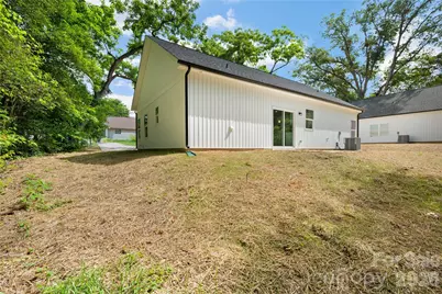 315 W Chestnut Street, Stanley, NC 28164 - Photo 31