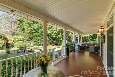 19 Thornapple Drive, Hendersonville, NC 28739 - Photo 3