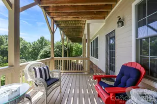 19 Thornapple Dr, Hendersonville, NC 28739 - Photo 25