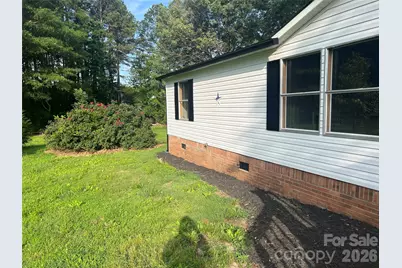 373 Griggs Road, Clover, SC 29710 - Photo 3